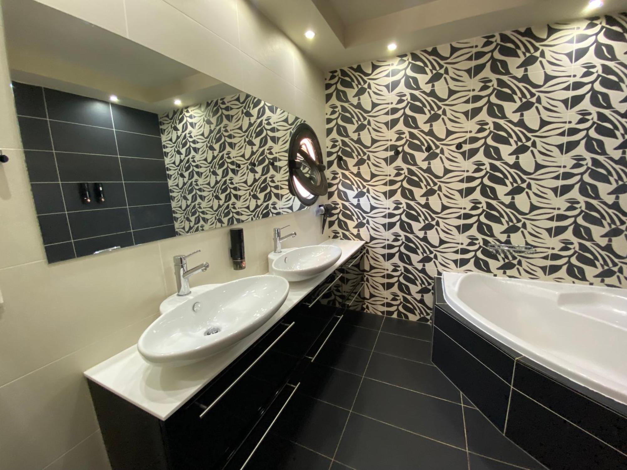 Luxury View Apartment 10Min From Athens Airport Коропион Экстерьер фото