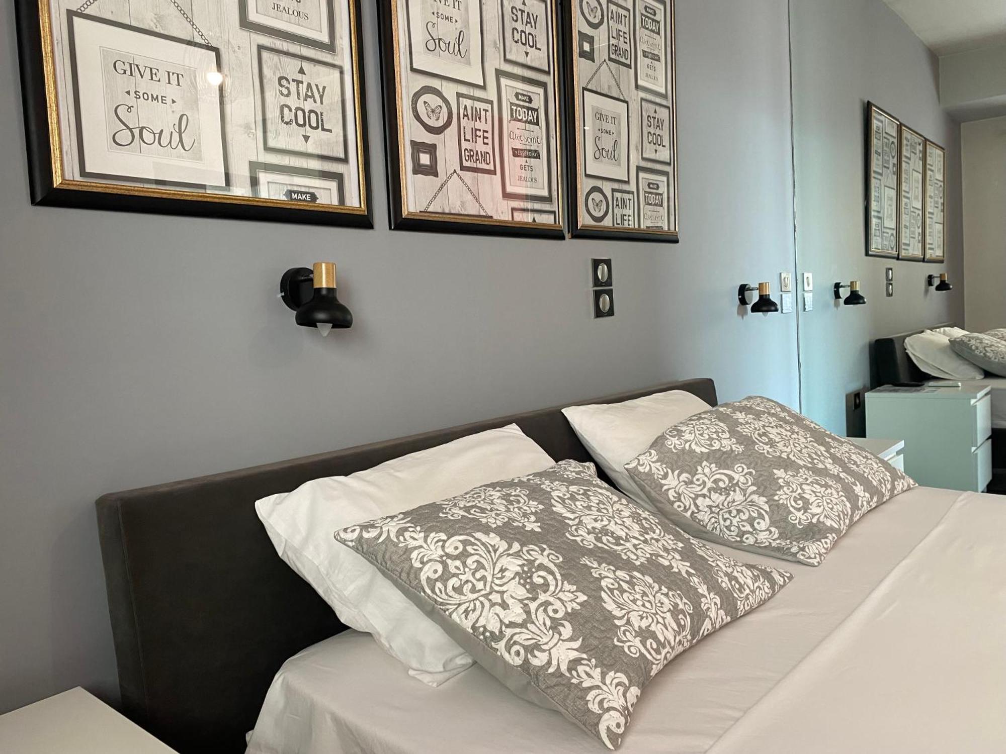 Luxury View Apartment 10Min From Athens Airport Коропион Экстерьер фото